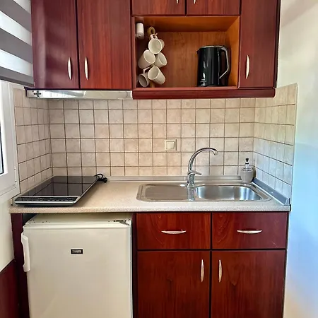 Porto Nuovo 1 شقة لايميناس